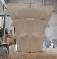 Capitel columna tallado