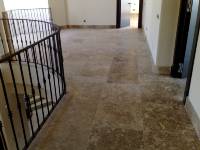 Suelo de travertino olivillo envejecido