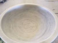 Plato fuente de centro en m&aacute;rmol blanco macael 02