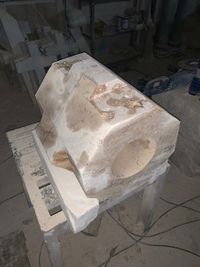 Fase-fabricaci&oacute;n-fuente-travertino-olivillo-07