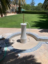 Montaje de fuentes de marmol en obra 01 Montaje de fuentes de marmol en obra 01